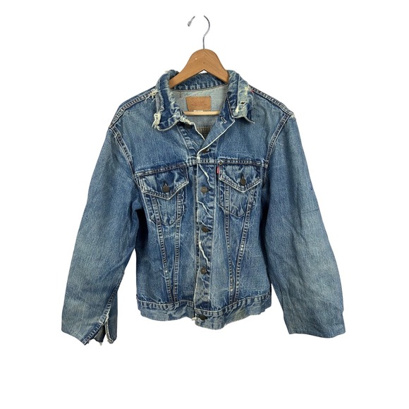 Vintage Levis Denim Trucker Jacket Blue Jean Distressed‎ Faded Mens - Picture 2 of 16